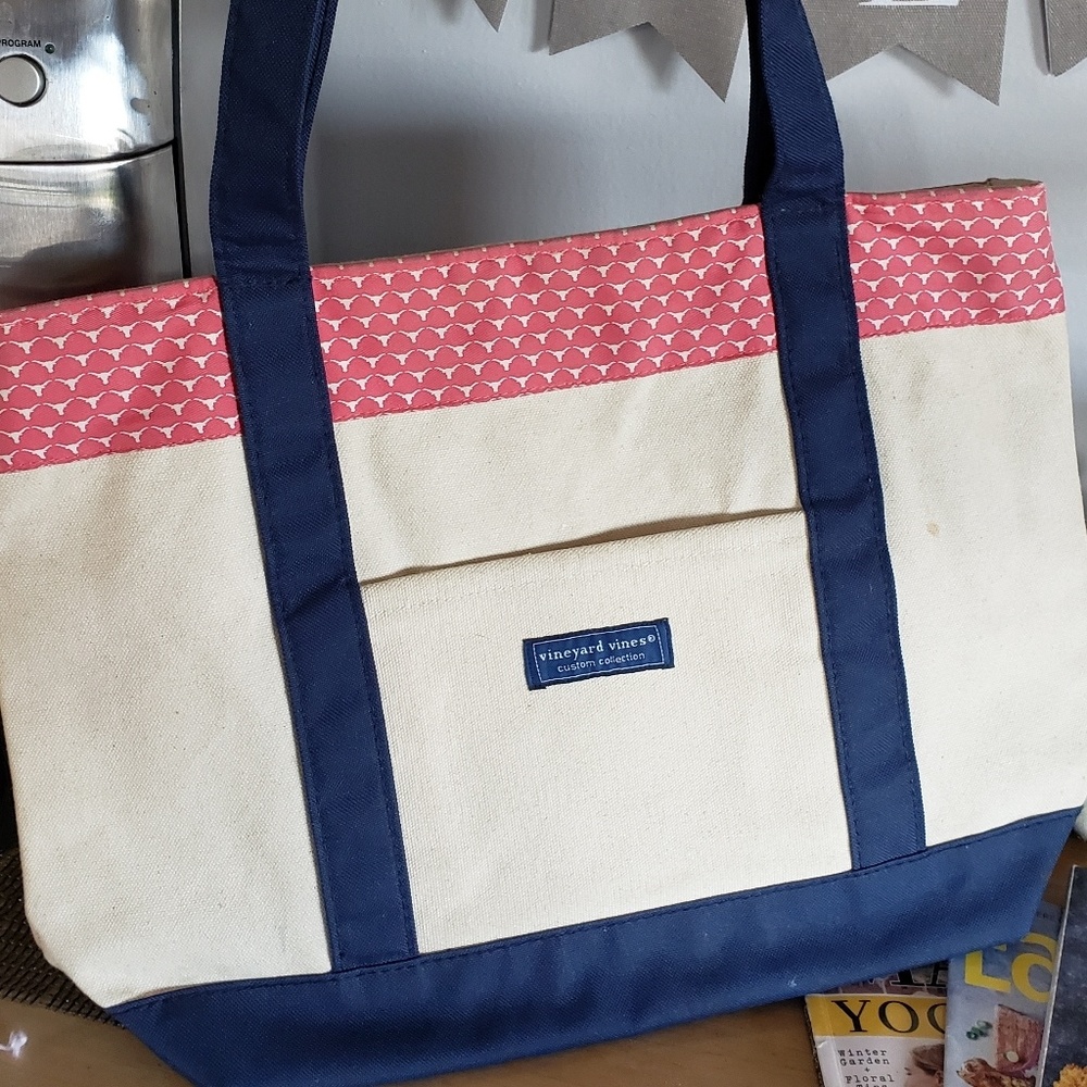 Authentic Vineyard Vines Texas Longhorns tote